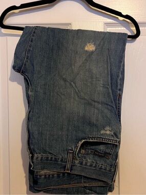 Calvin Klein Men’s Blue Straight Jeans